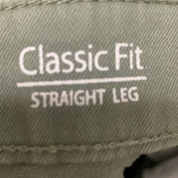 3/$15 Croft & Barrow cotton size 14 short straight leg pants - Picture 5 of 5